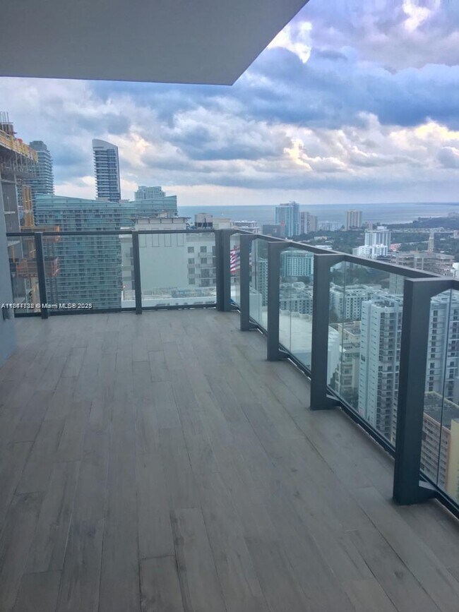 Photo - 88 SW 7th St Unit 3402