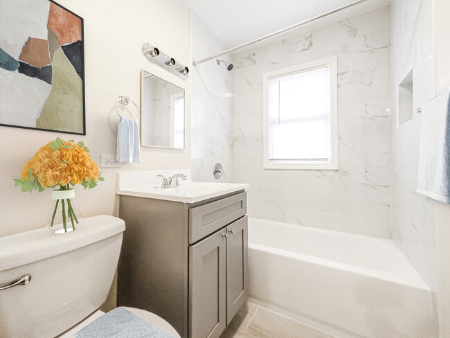 Photo - Zachary Arms Apartments