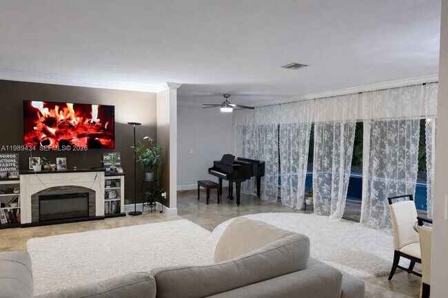 Photo - 13451 SW 74th Ave