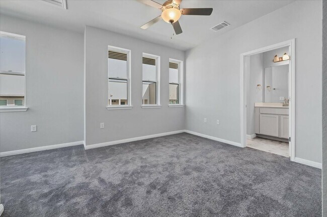 Photo - 9015 Cattle Baron Path