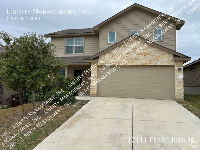 Building Photo - Fantastic 4 Bedroom, 2.5 Bath Home