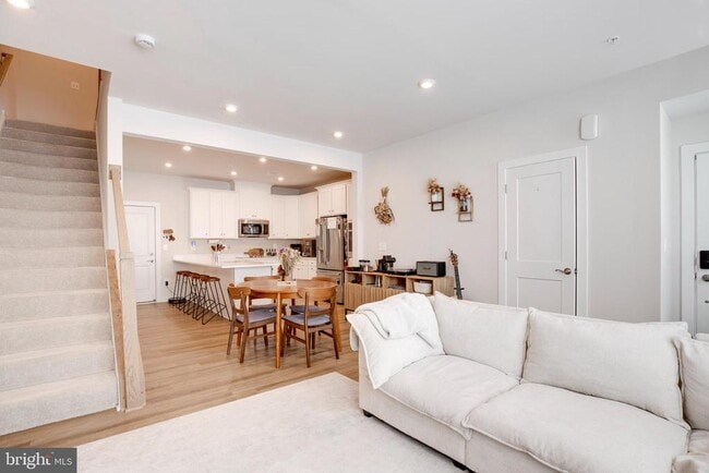 Photo - 4614 Olivine Dr
