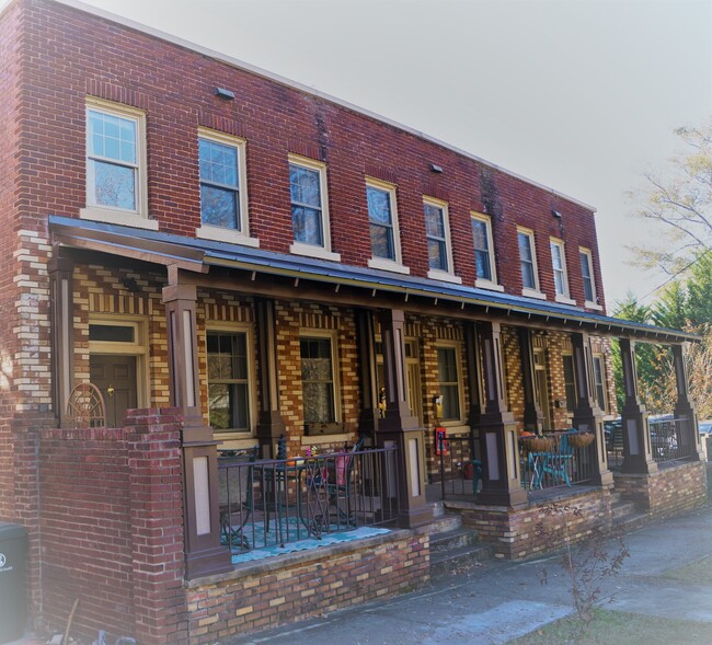 Neal Street Townhomes - Neal Street Townhomes