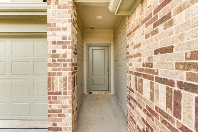 Photo - 30507 Carter Cv