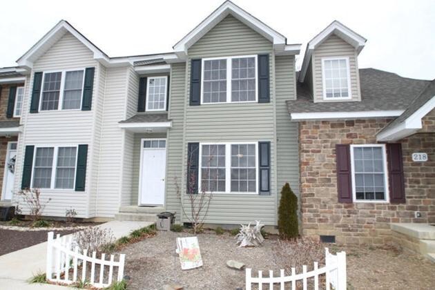Photo - 216 Swallow Dr Townhome
