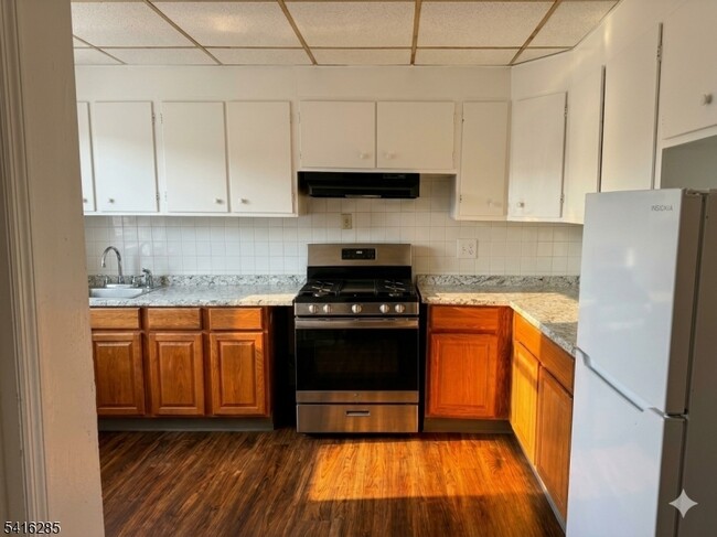 Photo - 133 Pamrapo Ave