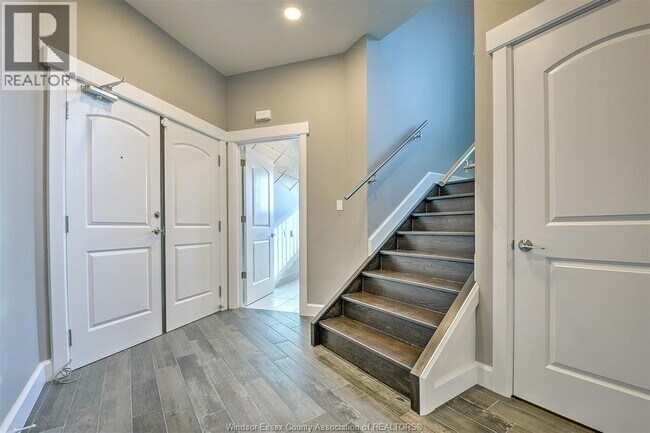 Photo - 1225 Riverside Dr W Unit 101