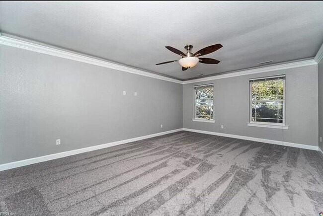 Photo - Willoughby Beach