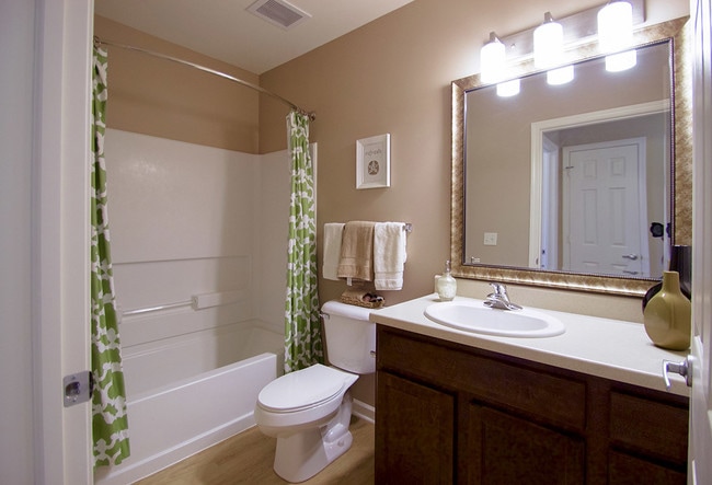 Oversized Bathtubs at Tuscany Place Apartments in Papillion, NE