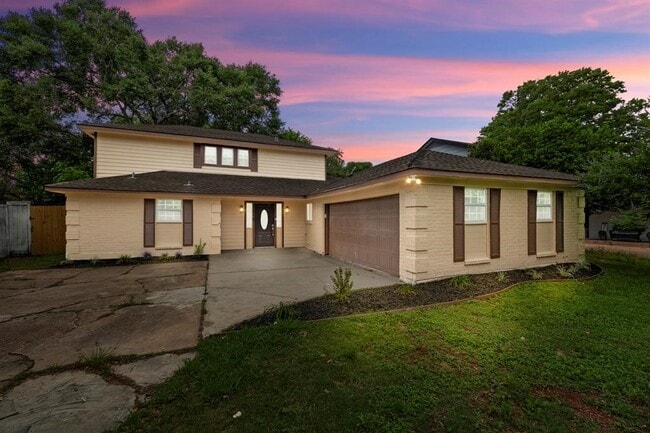 Building Photo - 1819 Redwood Ct Rental