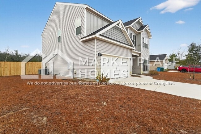 Photo - 194 Gavin Wy