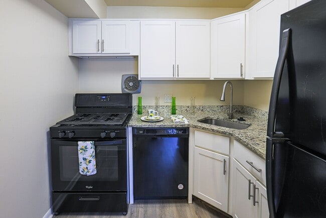 The Enclave at Kings Orchard