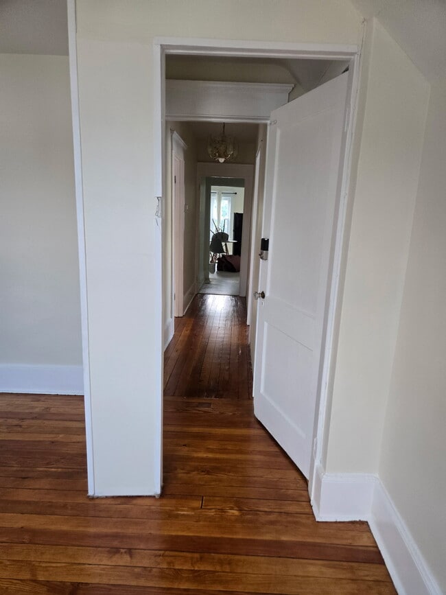 Photo - 51 William St Unit 2bdr 1bth West Haven Apartment