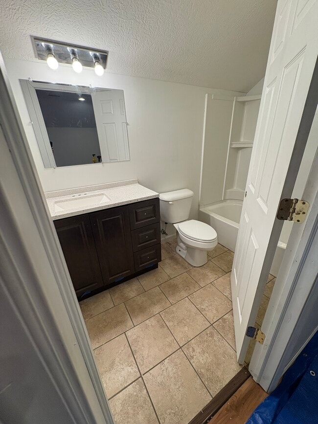 Photo - 115 S State St Unit 2nd Floor