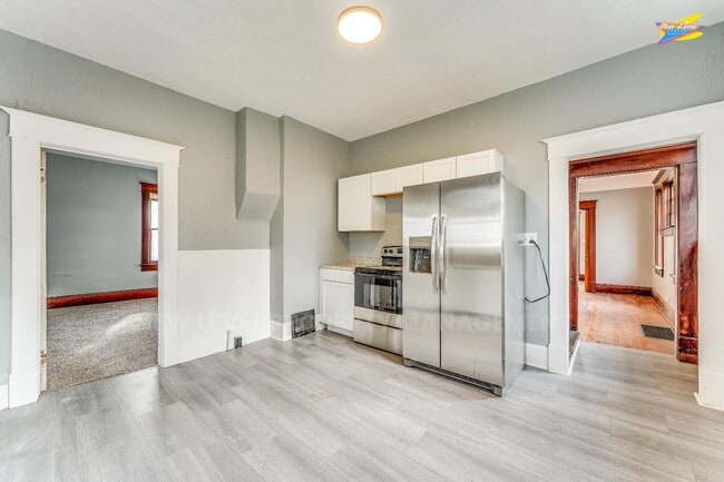 Photo - 305 N Pennsylvania Ave