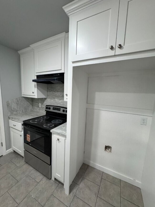Photo - completely remodeled 2 bed, 2 bath with a ...