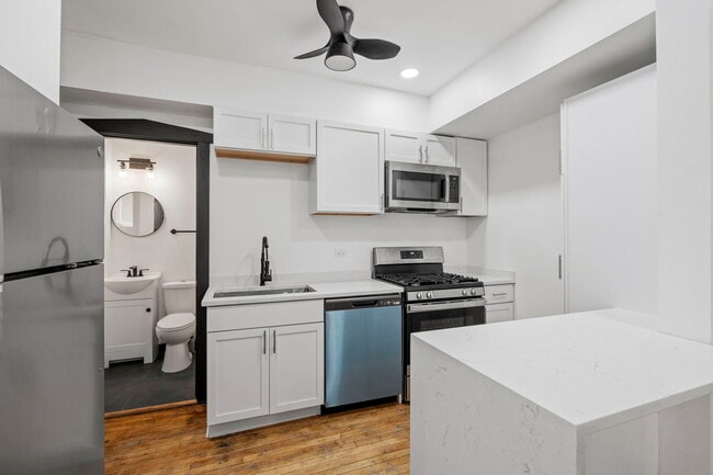 Photo - 7202 S Indiana Ave Unit 1R