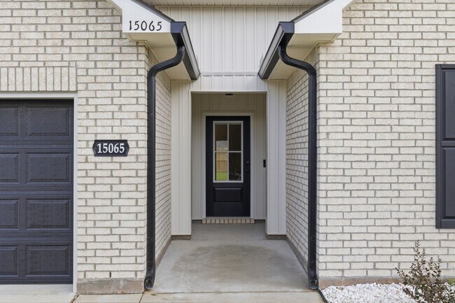 15065 High Point Dr