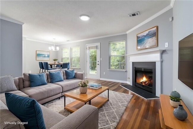 Photo - 897 Brickleridge Ln SE