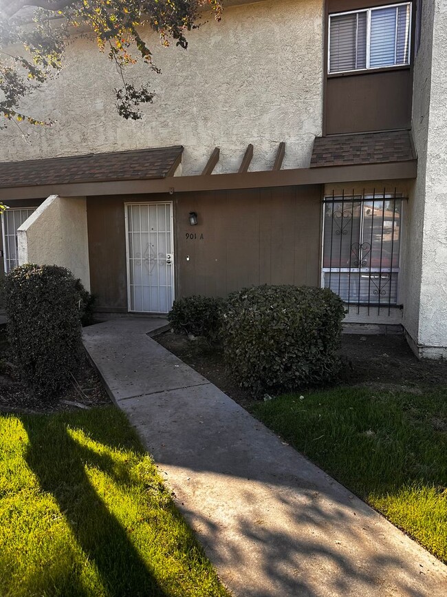 3 bed 2 Bath Apartment for Rent - 3 bed 2 Bath Apartment for Rent