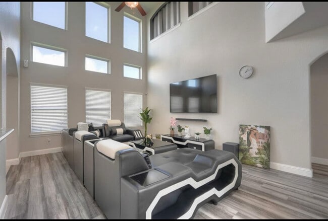 Photo - 5555 Casa Martin Dr