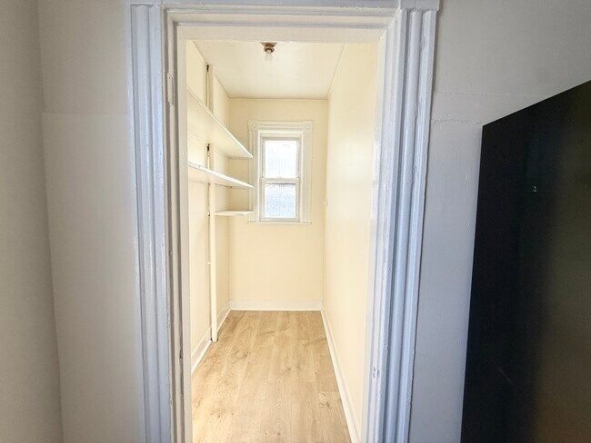 Photo - 144 Hillside St Unit 2