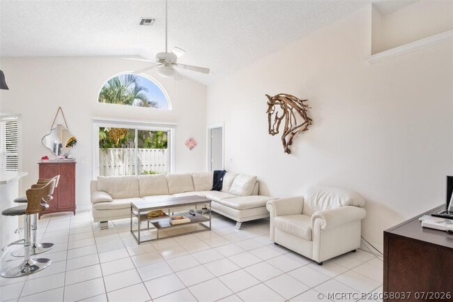 2606 Bedford Mews Dr