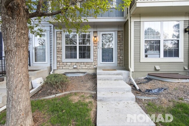 Charming 3BR Townhome in Centennial - Charming 3BR Townhome in Centennial
