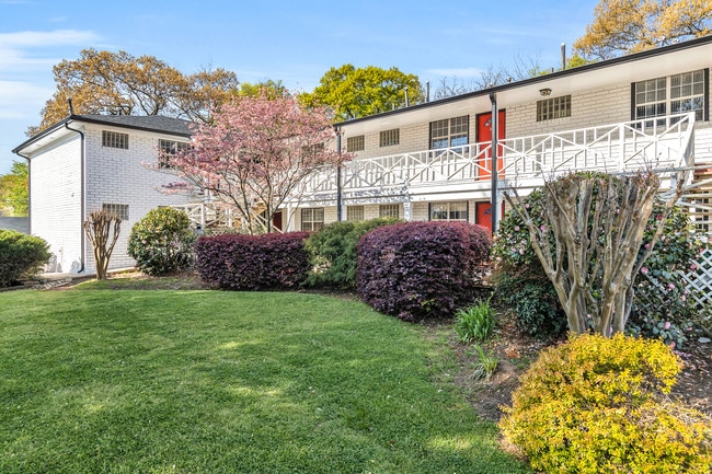 Photo - Taco Town Apartments