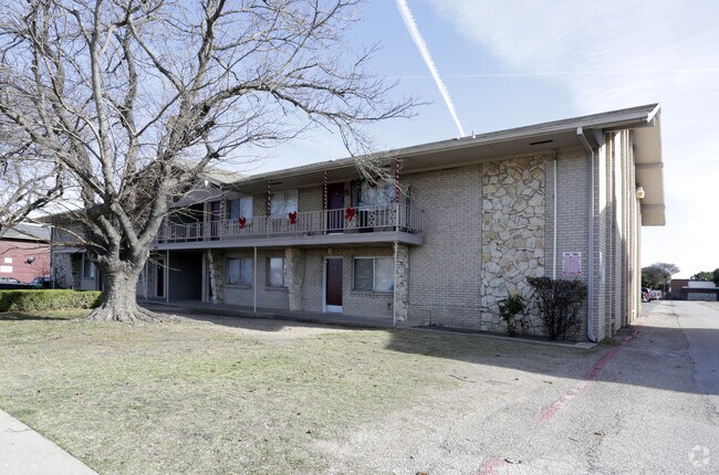 Photo - Parkaire Apartments