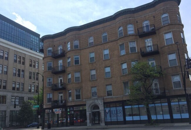 Photo - 36 S Ashland Ave Unit 303