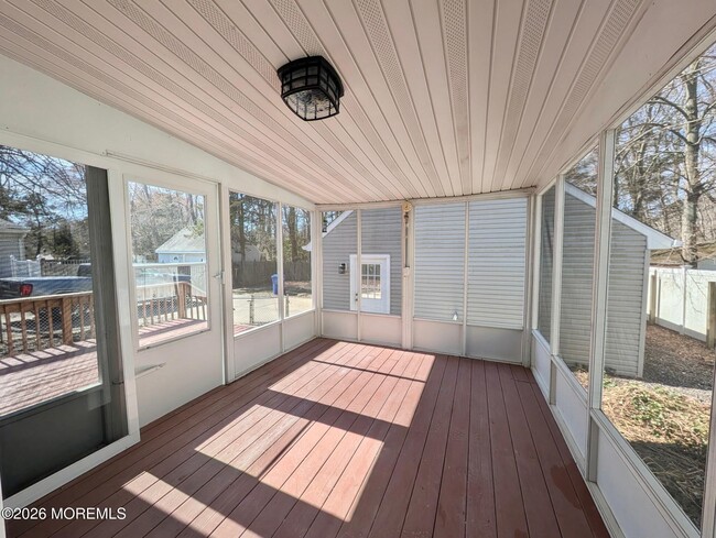 Photo - 73 S Shore Dr