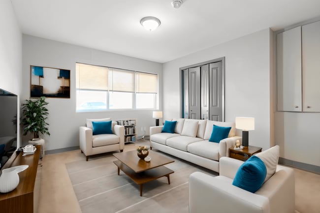 Saluki Apartments