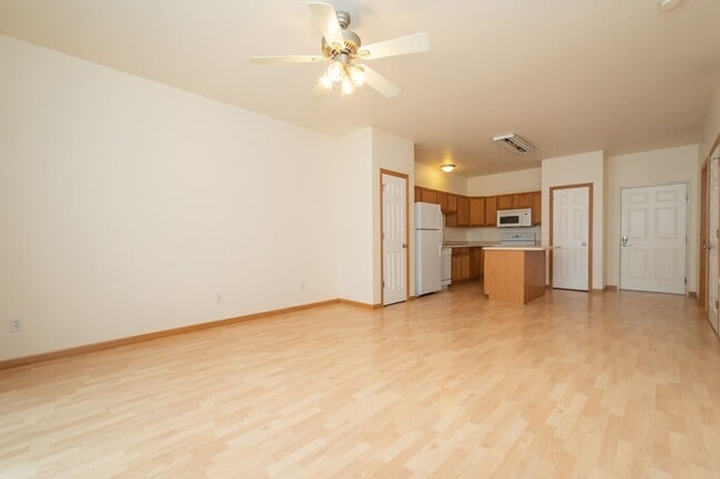 Photo - Woodridge Estates