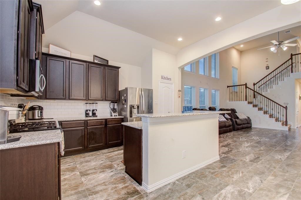 Photo - 231 San Jacinto Dr