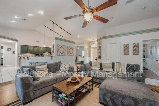 Photo - 3295 Savannahs Trail