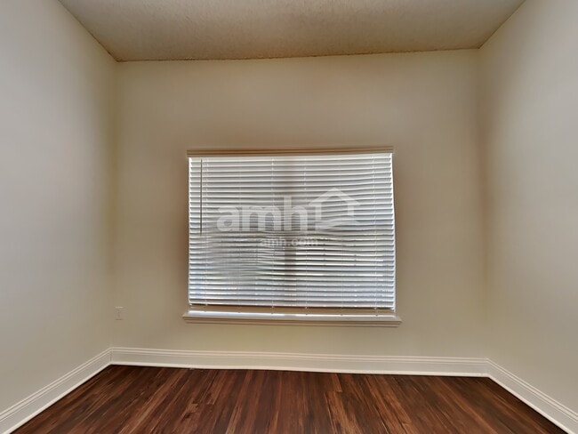 Photo - 9140 Raptor Drive