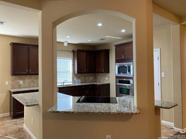 Photo - 398 Pecan Meadows