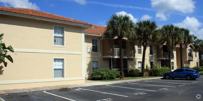 Photo - Ibis Club Apartments