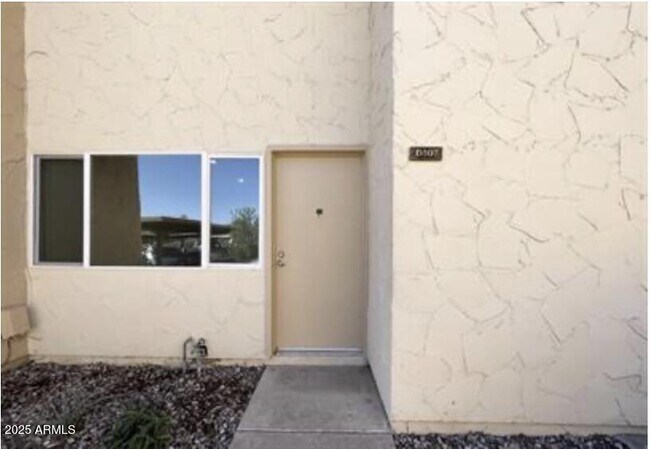 Building Photo - 8055 E Thomas Rd Unit D107 Rental