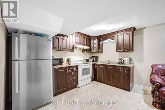 Photo - 50 Marbleseed Crescent