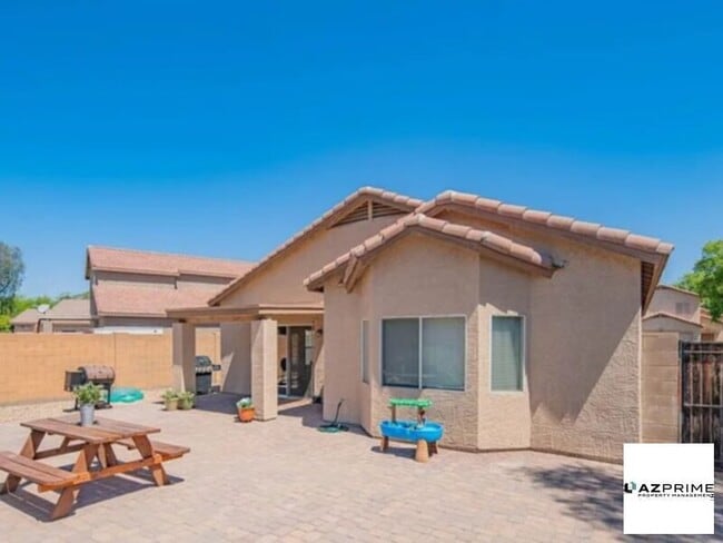 Photo - Furnished house available for rent