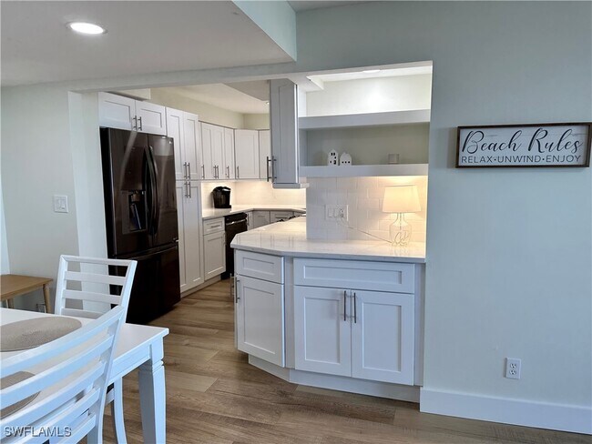 Photo - 4005 Gulf Shore Blvd N Unit 703