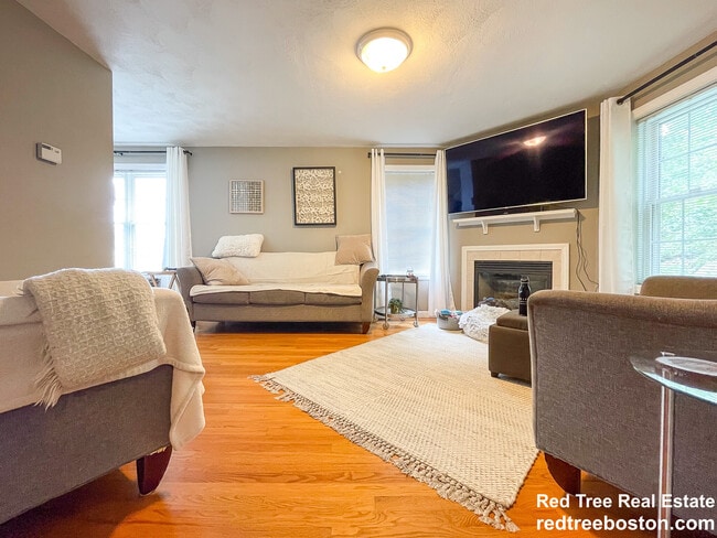 Photo - 496 Lebanon St Unit 3