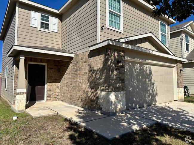 Building Photo - 12126 Canyon Rock Ln Rental