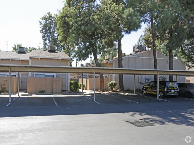 Woodbridge Apartments
