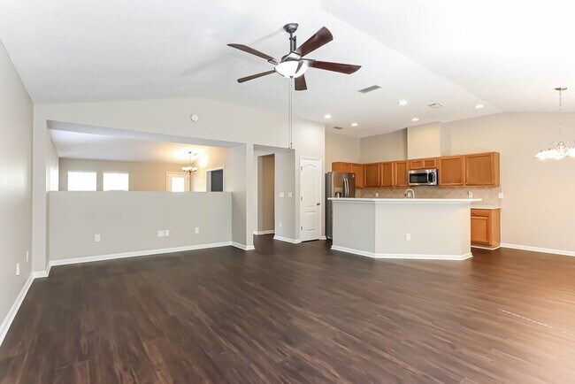 Photo - 75245 Ravenwood Dr