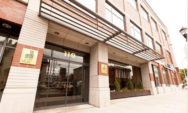 Photo - 110 Somerset St Unit 2109 Unit 2109