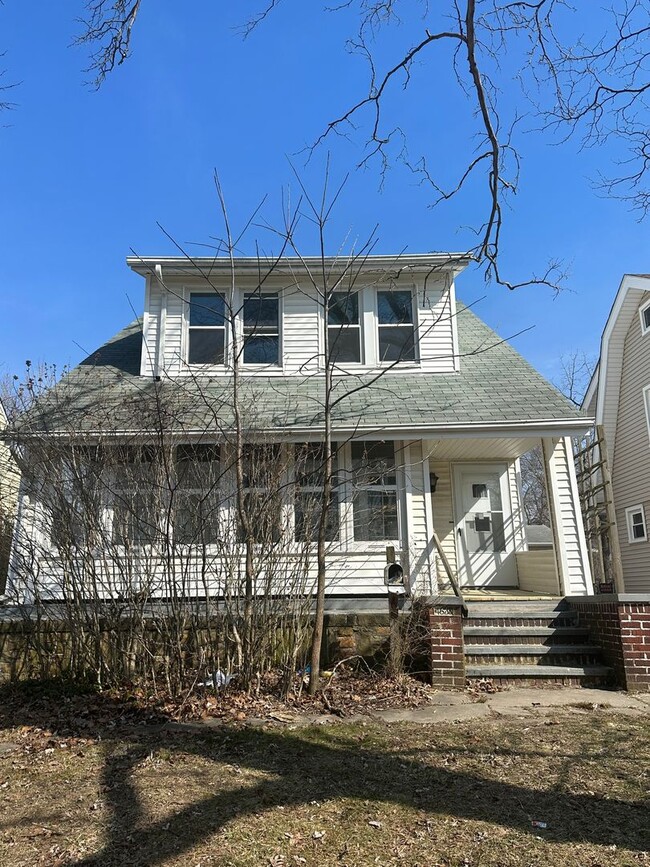 Garfield Heights 3 Bedrooom Single - Garfield Heights 3 Bedrooom Single House