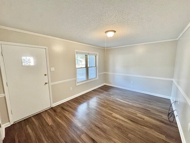 Photo - 6977 Cades Brook Cove